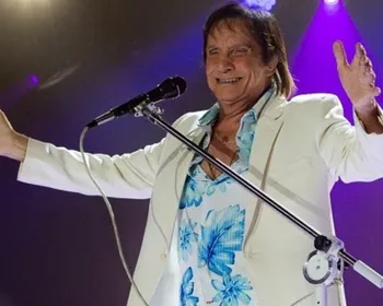 Imagem ilustrativa da imagem Roberto Carlos testa positivo para Covid-19