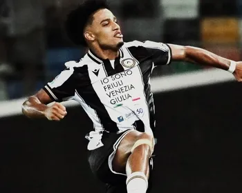 Imagem ilustrativa da imagem Vasco anuncia a contratação do atacante Brenner