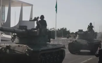 Imagem ilustrativa da imagem 'Apocalipse nos Trópicos', de Petra Costa, é selecionado para tentar vaga no Oscar