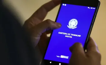 Imagem ilustrativa da imagem App da carteira de trabalho pode dar spoiler da demissão?