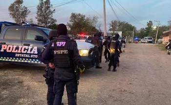 Imagem ilustrativa da imagem Ataque a tiros em campo de futebol no México deixa 11 mortos e 12 feridos