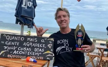 Imagem ilustrativa da imagem Bicampeão de asa-delta morre ao cair de parapente no Rio