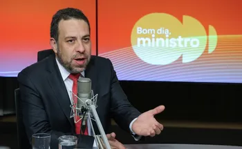 Imagem ilustrativa da imagem Boulos diz que governo Lula quer aprovar mudança em escala 6x1 no primeiro semestre