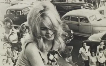 Imagem ilustrativa da imagem Brigitte Bardot parou o Rio de Janeiro em 1964 e transformou a vida em Búzios