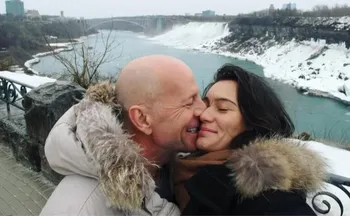 Imagem ilustrativa da imagem Bruce Willis não sabe que tem demência, diz esposa do ator: 'Nunca se deu conta'