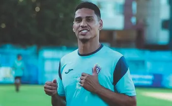 Imagem ilustrativa da imagem Caio Ferraz retorna para a terceira temporada pelo Vitória