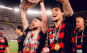 Imagem ilustrativa da imagem Com Pedro, Flamengo divulga lista de atletas para disputa da Copa Intercontinental