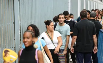 Imagem ilustrativa da imagem Enem 2025: cerca de 70% dos inscritos fizeram as duas etapas da prova