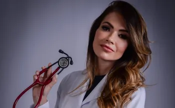 Imagem ilustrativa da imagem Fani Pacheco: "Medicina foi o maior desafio da minha vida"