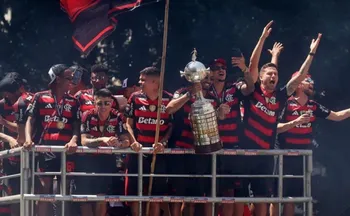 Imagem ilustrativa da imagem Festa do Flamengo tem desfile em trio elétrico e deve atrair 500 mil torcedores