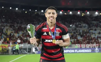 Imagem ilustrativa da imagem Flamengo negocia venda de Iago para o futebol dos Estados Unidos