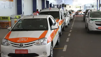 Imagem ilustrativa da imagem Governo do ES estuda oferta de curso de inglês para taxistas