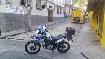 Imagem ilustrativa da imagem Imóvel desaba e deixa ao menos 16 feridos na zona sul do Rio de Janeiro