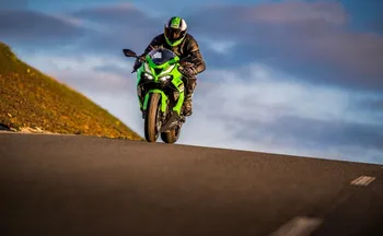 Imagem ilustrativa da imagem Kawasaki anuncia recall de motos e recomenda que o veículo não seja utilizado