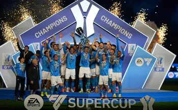Imagem ilustrativa da imagem Napoli ganha pela 3ª vez a Supercopa da Itália com 2 gols de David Neres