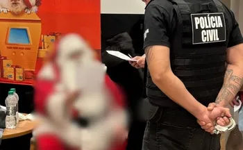 Imagem ilustrativa da imagem ‘Papai Noel’ de shopping é preso em SC suspeito de cometer estupro de vulnerável