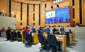 Imagem ilustrativa da imagem Projeto que isenta produtores rurais do uso de água é aprovado