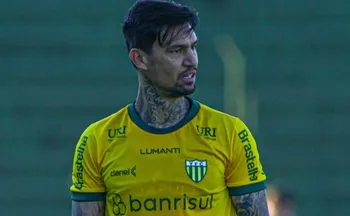 Imagem ilustrativa da imagem Rio Branco contrata meia experiente para a temporada 2026