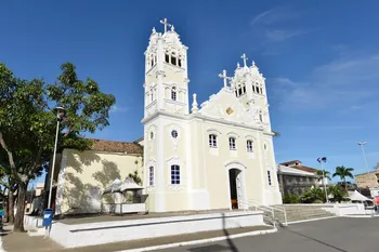 Imagem ilustrativa da imagem Serra em Movimento: território, história e vetores de crescimento