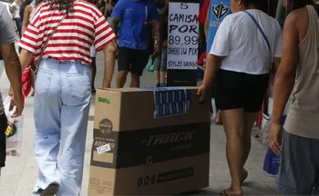 Imagem ilustrativa da imagem Shoppings ampliam horário de funcionamento no último mês do ano