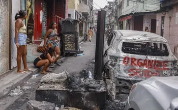 Imagem ilustrativa da imagem 'Sou a lei, sou o juiz, mandado é o c', teria dito policial durante operação no Rio