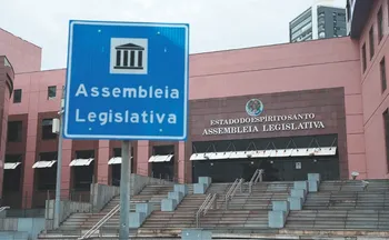 Imagem ilustrativa da imagem Taxa de cartório: Findes e Sinduscon defendem projeto que atualiza tabela