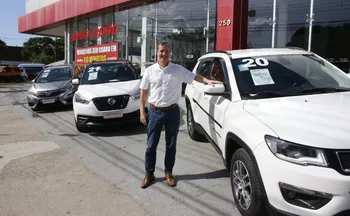 Imagem ilustrativa da imagem Trabalho por aplicativo impulsiona a venda de veículos usados