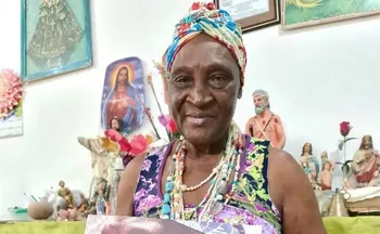 Imagem ilustrativa da imagem Vida de parteira que ajudou 300 nascimentos no ES vira filme