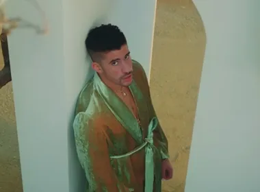 Imagem ilustrativa da imagem Bad Bunny é processado em US$ 16 milhões por uso indevido de voz de mulher