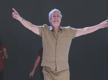 Imagem ilustrativa da imagem Carlinhos de Jesus: “Achei que nunca mais voltaria a dançar”