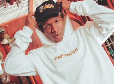 Imagem ilustrativa da imagem Feu Rosa: bairro da Serra vira galeria de arte a céu aberto