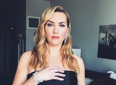 Imagem ilustrativa da imagem Kate Winslet conta perrengue ao ver Rei Charles pela 1ª vez