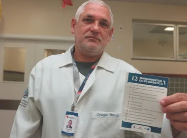 Imagem ilustrativa da imagem Médico capixaba apresenta em Nova Iorque técnica inovadora para evitar amputações