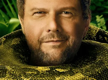 Imagem ilustrativa da imagem Selton Mello vira destaque internacional em 'Anaconda' e recebe elogios da crítica