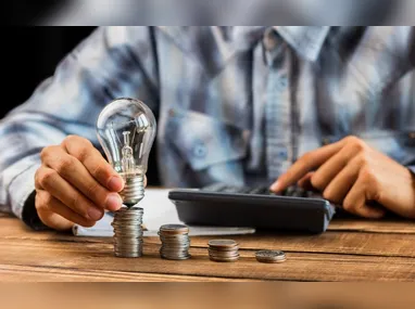 Cashback de impostos estabelece a devolução de tributos pagos pela pessoas mais pobres