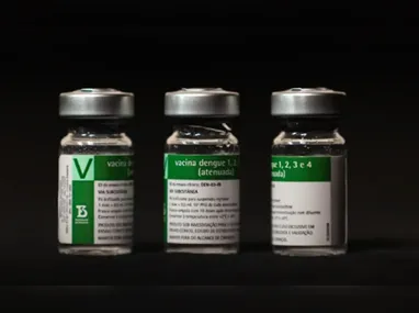 Duas semanas após a aplicação, paciente começou a retomar sensibilidades em partes das pernas e a conseguir mexer o pé