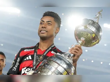 Jogador é investigado por ter forçado um cartão amarelo no jogo contra o Santos, no Campeonato Brasileiro de 2023