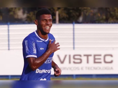 Davi Lacerda tem 30 anos