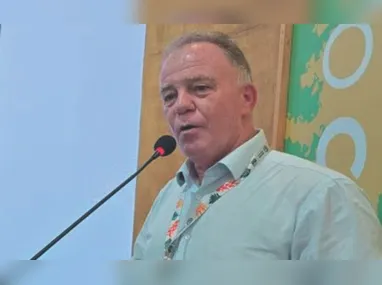 Carlos Renato: representante