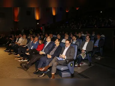 Carteira de trabalho: governo quer transição, começando com jornada de 42 horas por semana em 2027