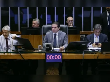 Imagem ilustrativa da imagem Câmara aprova texto para regulamentar pontos da reforma tributária