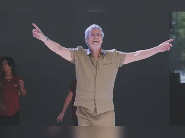 Imagem ilustrativa da imagem Carlinhos de Jesus: “Achei que nunca mais voltaria a dançar”