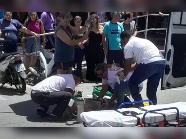 Perseguição para recuperar carro roubado termina com dois menores apreendidos