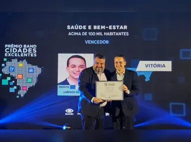 Primeiro lugar na categoria de cidades com mais de 100 mil habitantes ficou com Vitória, representada na premiação pelo prefeito Lorenzo Pazolini