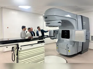 Imagem ilustrativa da imagem Colatina ganha acelerador linear e amplia tratamento oncológico pelo SUS