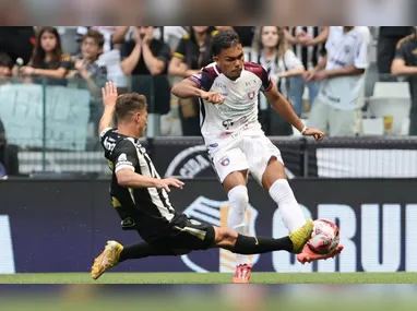 Real Madrid demite Xabi Alonso e anuncia técnico do time B