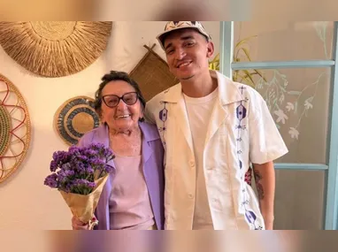 Imagem ilustrativa da imagem 'Coração do bem': Tânia Maria conhece João Gomes e posta foto com o cantor