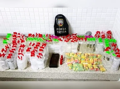 Núcleo de Intervenções Rápidas  monitora  imagens 
das câmeras inteligentes