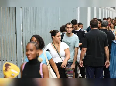 Camilo Santana disse que o governo avalia aplicar a prova do Enem nas capitais da Argentina, Uruguai e Paraguai