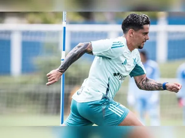 Gustavo Henrique marcou o primeiro gol corintiano na temporada